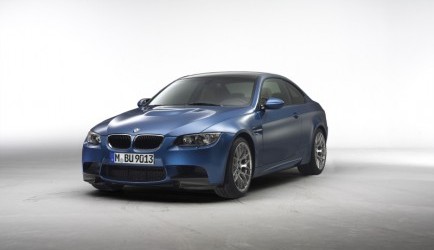 bmw BMW M3 fluisterstil voor het verkeerslicht 0