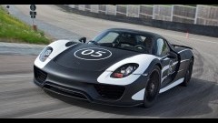 meer-gegevens-porsche-918-spyder-geen-3-2-maar-4-6-liter-v8